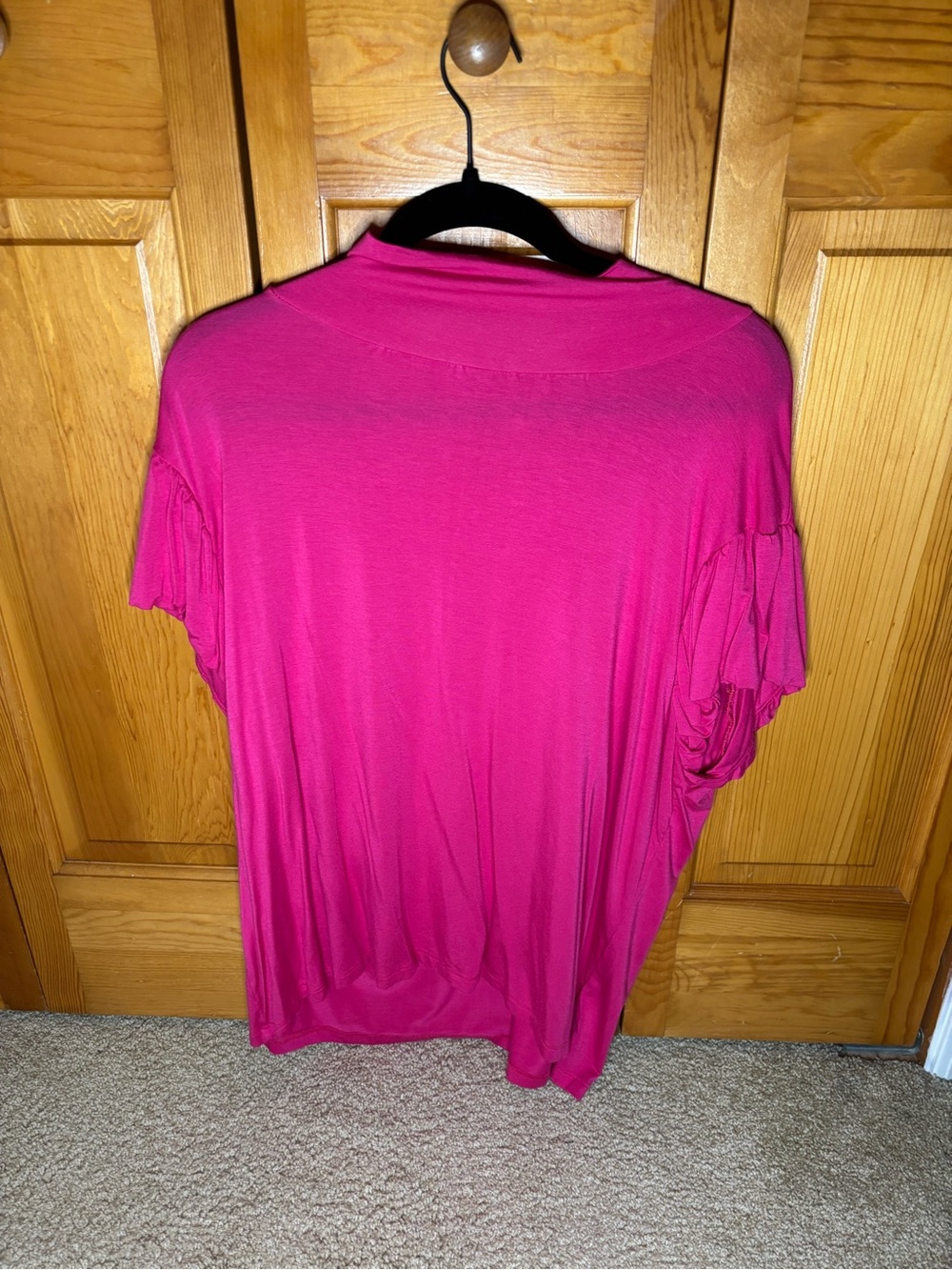 Women’s Flutter Sleeve Top in Bright Fuchsia